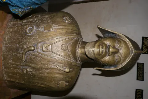 Le mausolée Tiéfo Amoro